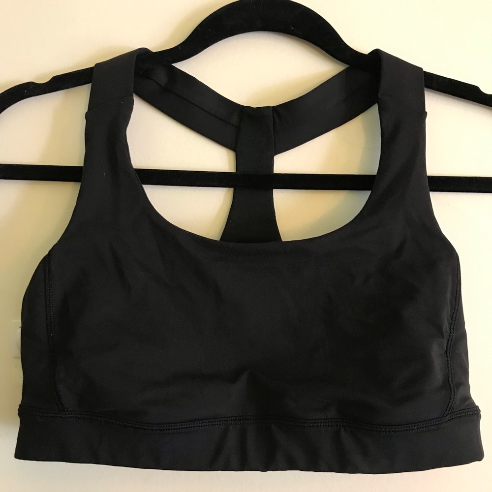 Lululemon- black sports bra. Size 4